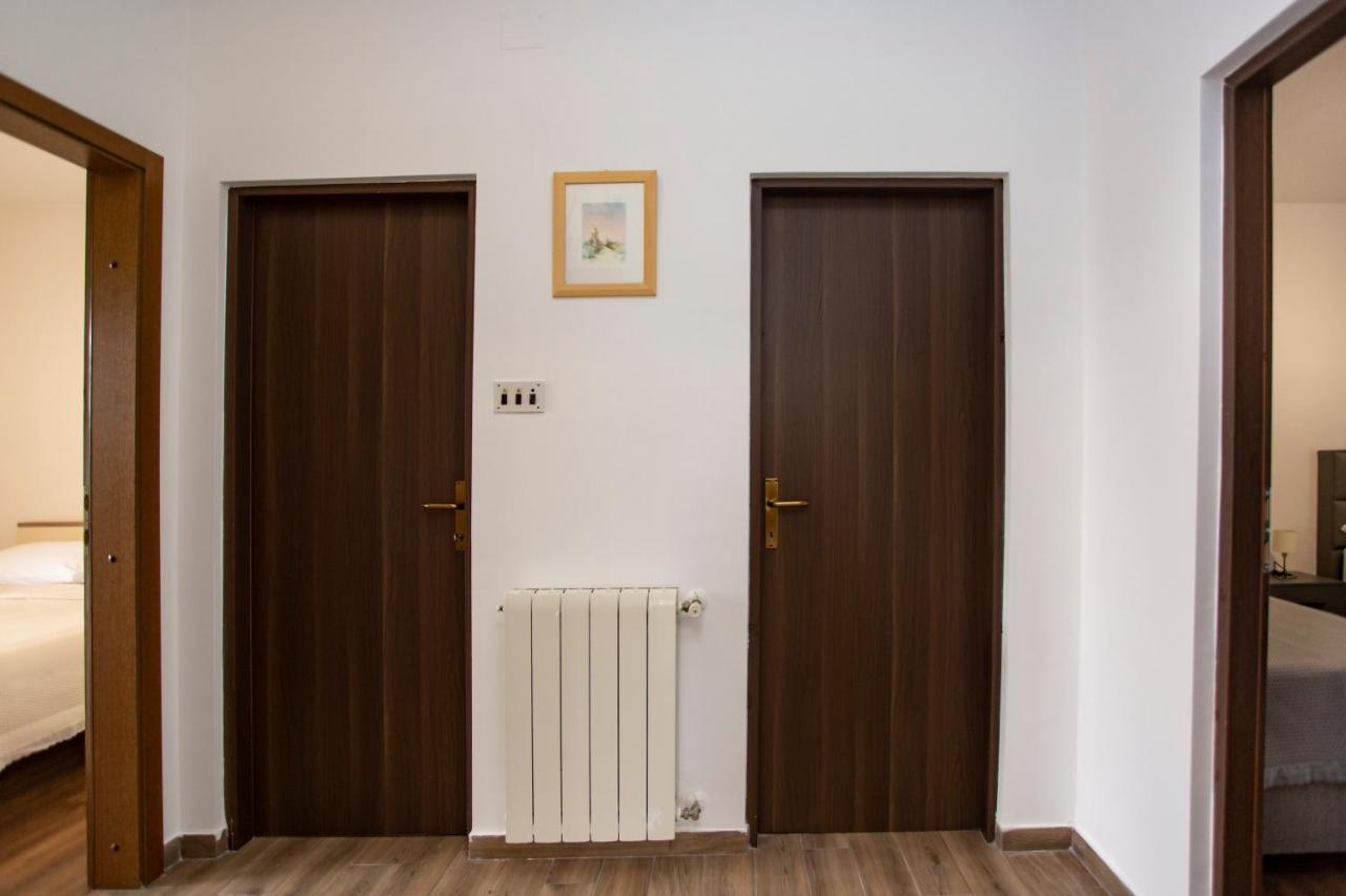 Apartment Matteo Ровин Екстериор снимка